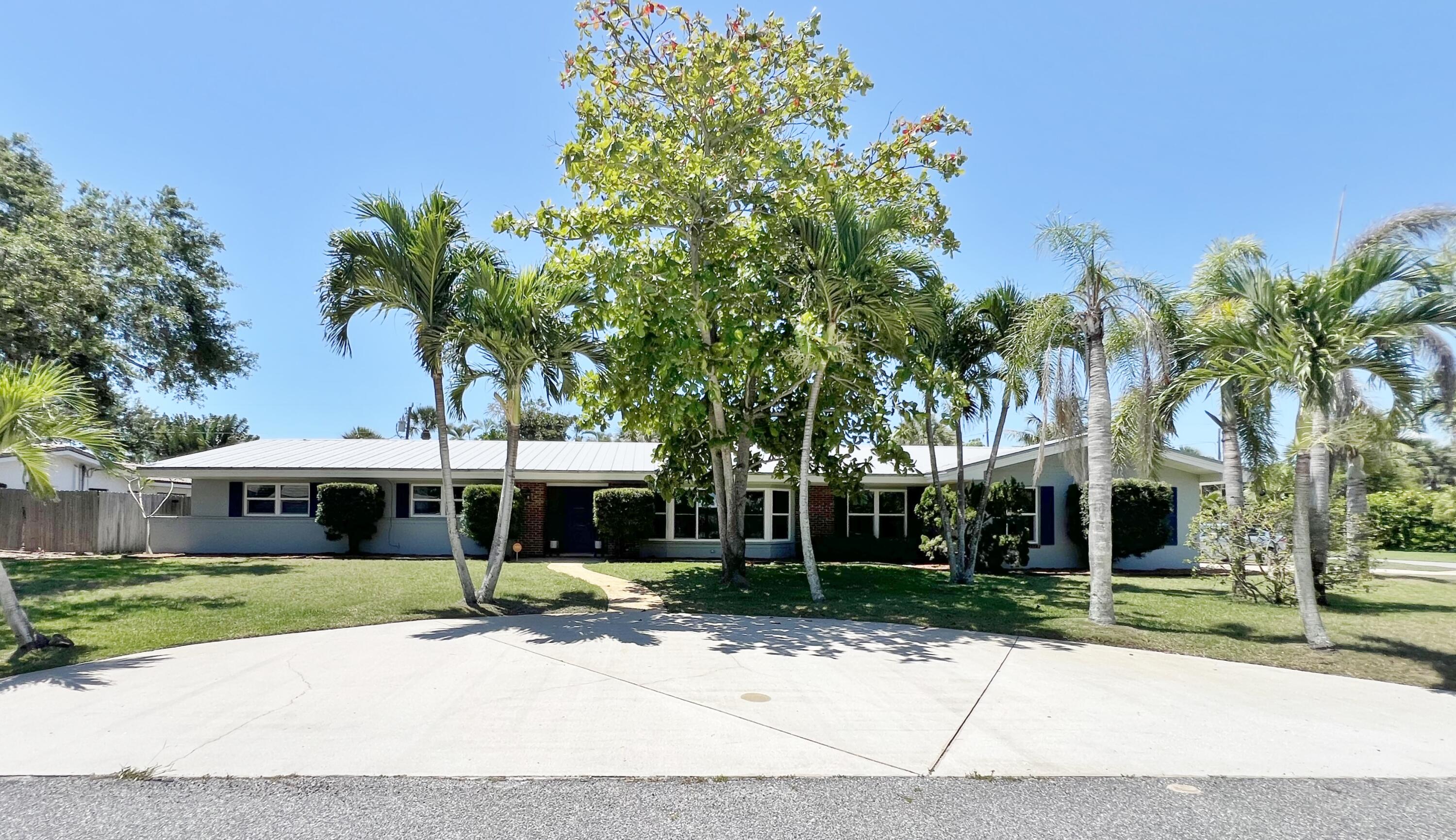 Cocoa Ave, Indialantic, FL 32903