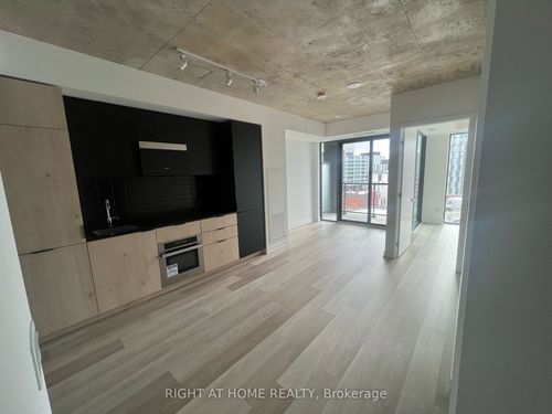 911-28 Eastern Avenue, Toronto, ON, M5A1H5 | Card Image