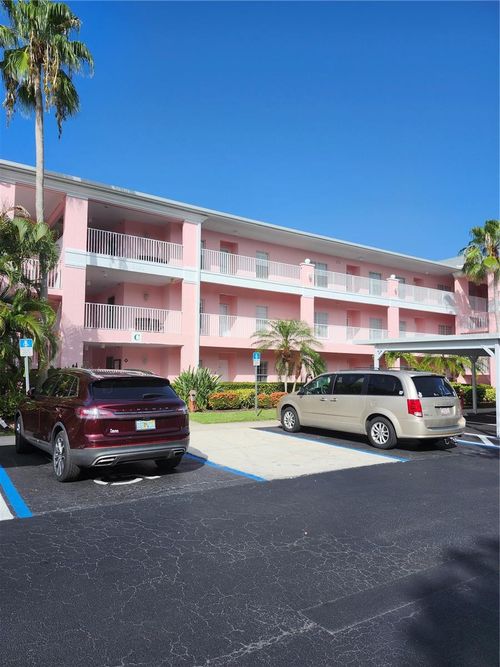202-2061 Willow Hammock Cir, PUNTA GORDA, FL, 33983-6749 | Card Image