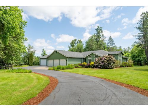 85181 Sarvis Berry Ln, Eugene, OR, 97405-9485 | Card Image