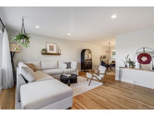 3279 W Grand Ave, Englewood, CO, 80110-6316 | Card Image