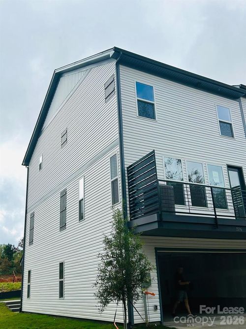 1516 Blanche St, Charlotte, NC, 28262-3877 | Card Image