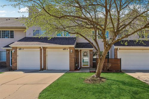 unit-6-1035 68th St, West Des Moines, IA, 50266-5710 | Card Image