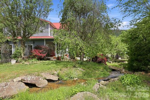 2225 Bald Creek Rd, Clyde, NC, 28721-7765 | Card Image