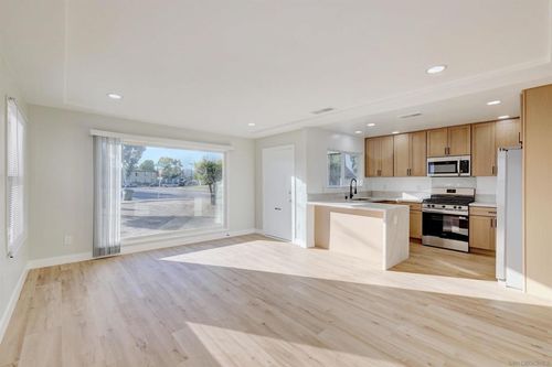 503 Prescott Ave, El Cajon, CA, 92020-6014 | Card Image