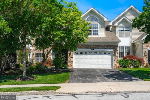 227 Silverbell Ct, WEST CHESTER, PA, 19380-7314 | Card Image
