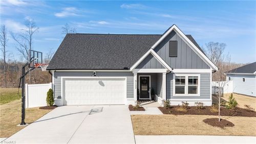 9132 Stoney River Ln, Kernersville, NC, 27284-6741 | Card Image