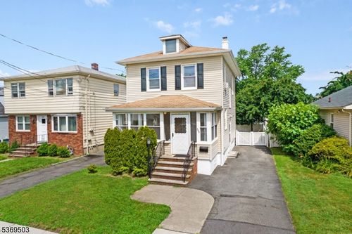 285 Seaton Ave, Roselle Park, NJ, 07204-1546 | Card Image
