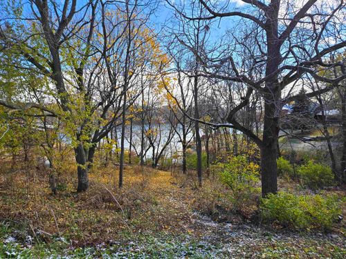 1a70-1A55 Raindance Ct, APPLE RIVER, IL, 61001-9738 | Card Image