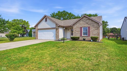 1230 Wilkes Dr, Anderson, IN, 46013-2884 | Card Image