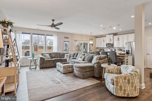 38053 Cross Gate Rd, MILLVILLE, DE, 19967-6883 | Card Image