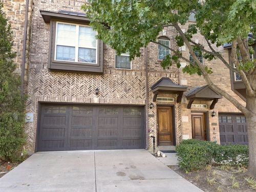 1504 Fox Run Dr, Irving, TX, 75063-3504 | Card Image
