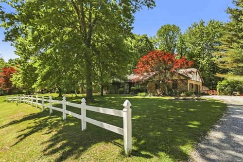 11200 Ridge Knoll Drive, Evansville, IN, 47710 | Card Image