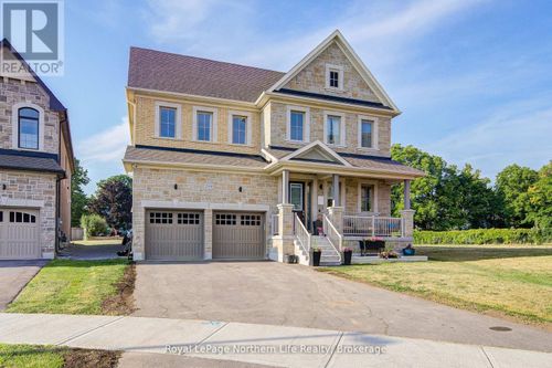 259 Danny Wheeler Blvd, Keswick, ON, L4P0J9 | Card Image