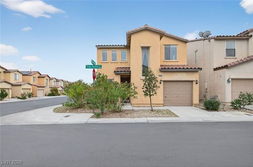 8038 Kings Ransom St, Las Vegas, NV, 89139-6254 | Card Image