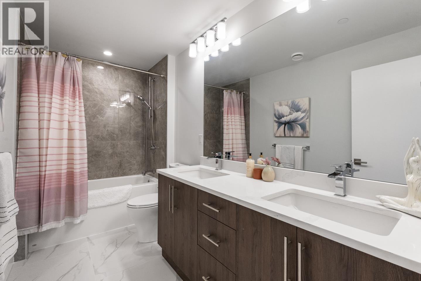 Residential in Maple Ridge 5