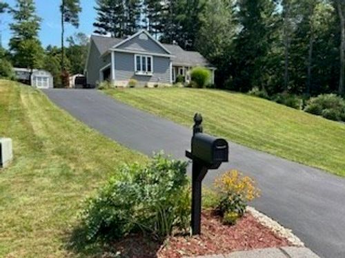 14 Servant Way, Southbridge, MA, 01550-2162 | Card Image