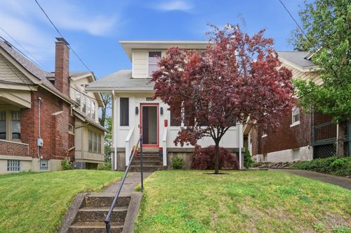 3040 Taylor Ave, Cincinnati, OH, 45220-2508 | Card Image