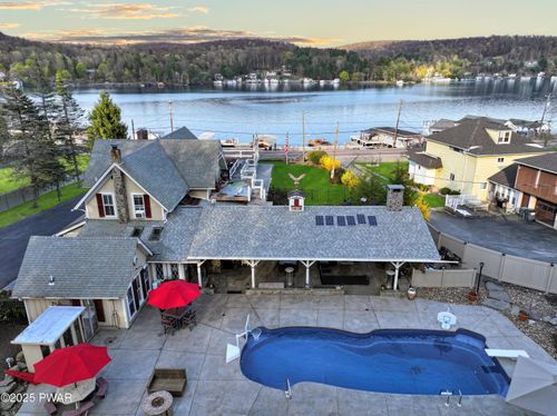 2633 Lakeside Dr, Harveys Lake, PA, 18618-3231 | Card Image