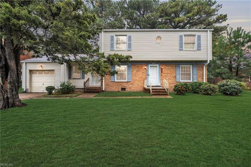 224 Dexter St E, Chesapeake, VA, 23324-3057 | Card Image
