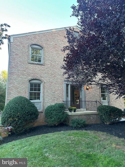 3171 Stonehurst Drive, FAIRFAX, VA, 22031 | Card Image