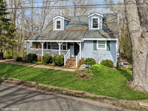 104 Channel Dr, Port Barrington, IL, 60010-1013 | Card Image