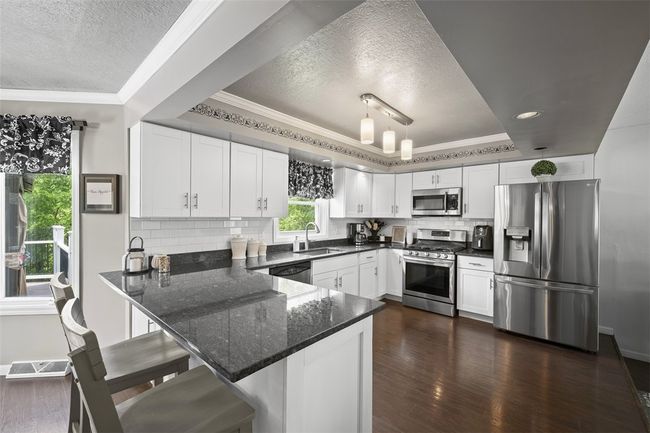 1008 Aspen Drive, House other with 4 bedrooms, 4 bathrooms and 2 parking in Findlay Twp PA | Image 11