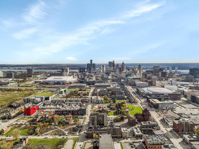 311 Alfred Street | Image 44
