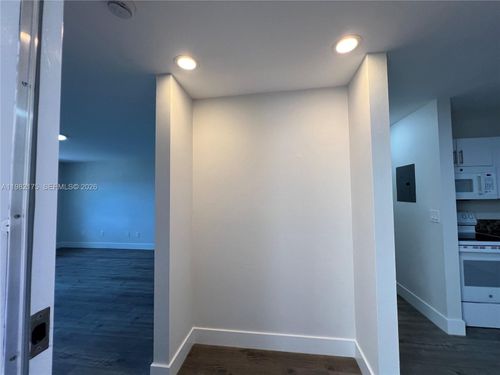 apt-302-21133 Sw 85th Ave, Cutler Bay, FL, 33189-3508 | Card Image