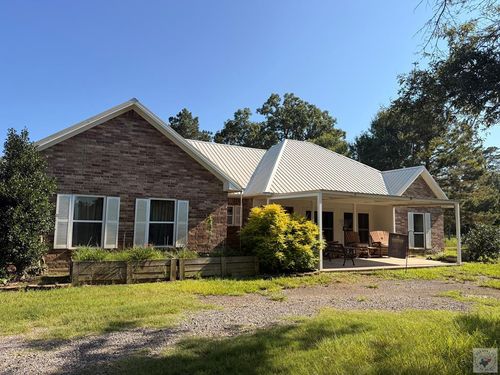 1074 County Road 1105, Maud, TX, 75567-2690 | Card Image
