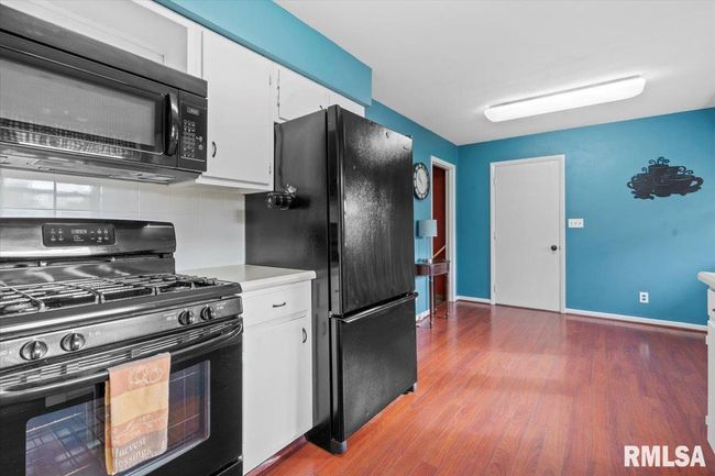 2207 W Iles Ave, House other with 3 bedrooms, 2 bathrooms and null parking in Springfield IL | Image 13