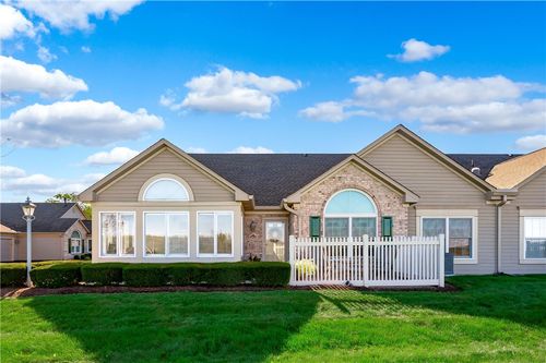 2043 Winchester Ct, Renfrew, PA, 16053-9254 | Card Image