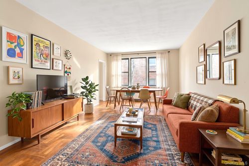 2f-620 W 239th Street, New York, NY, 10463 | Card Image