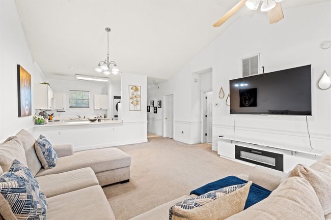 APT-303 - 4687 Wild Iris Dr, Condo with 2 bedrooms, 2 bathrooms and null parking in Myrtle Beach SC | Image 6