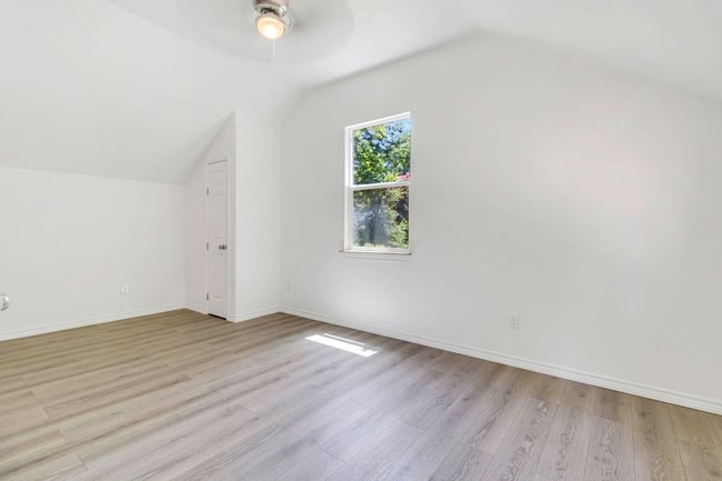 220 Tortuga Way, House other with 3 bedrooms, 2 bathrooms and null parking in Pointblank TX | Image 8