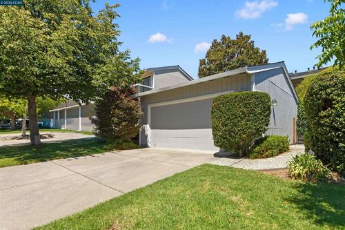 1085 Camino Verde Cir, Walnut Creek, CA, 94597-2271 | Card Image