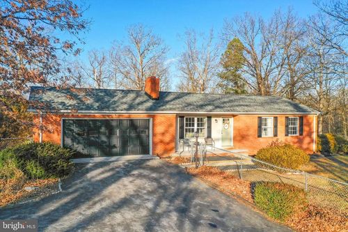 1517 Kendrick Ford Rd, FRONT ROYAL, VA, 22630-7941 | Card Image