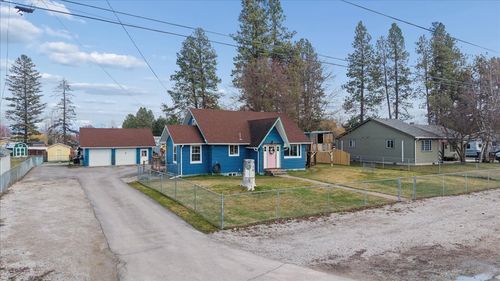 319 Edgewood Dr, Kalispell, MT, 59901-2355 | Card Image