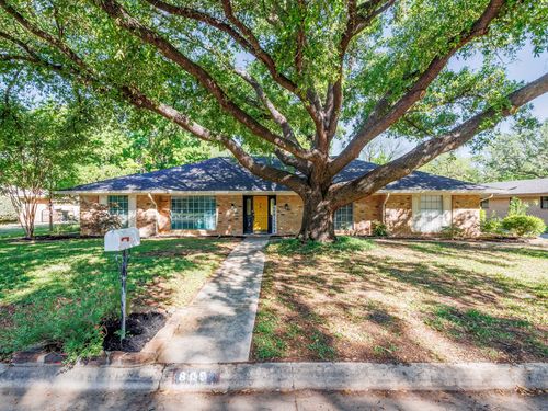 809 Brook Hollow St, Brownwood, TX, 76801-6305 | Card Image