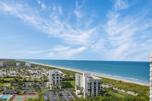 apt-1905-5049 N Highway A1a, Hutchinson Island, FL, 34949-8290 | Card Image
