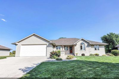 2033 Wheat Way, House other with 3 bedrooms, 2 bathrooms and null parking in BELLEVUE WI | Image 1