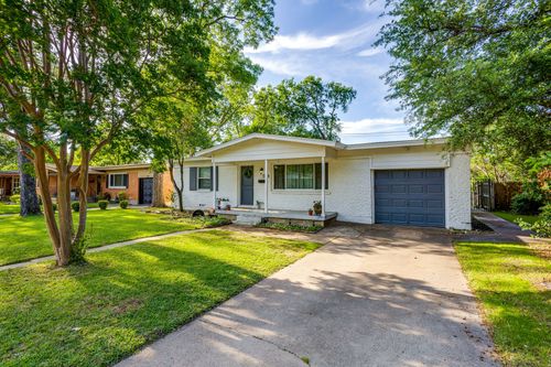 1508 Juanita Dr, Arlington, TX, 76013-3657 | Card Image