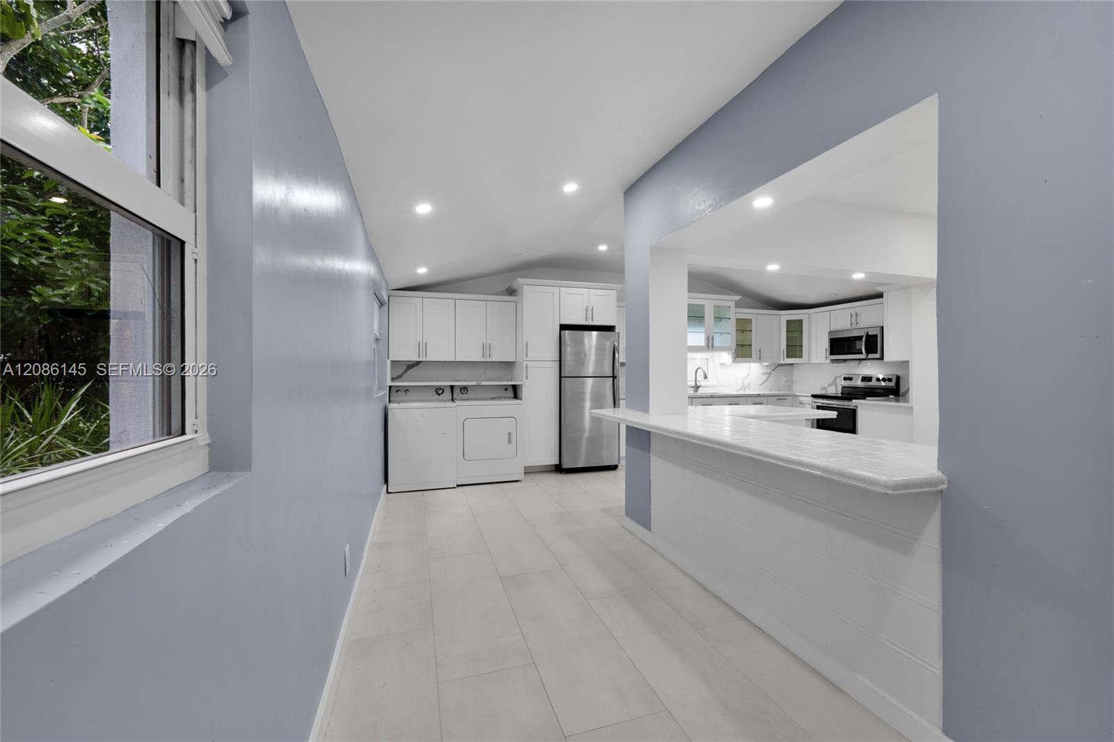 Residential Lease in North Miami Beach 5