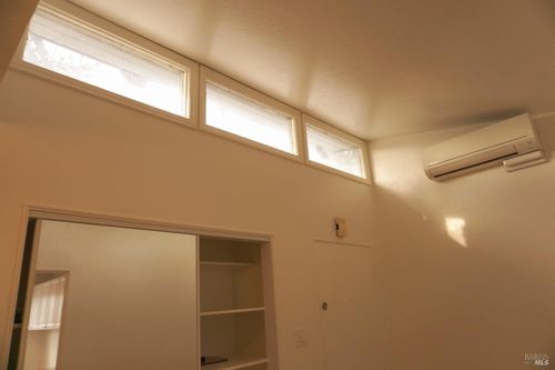 212 S E St, Santa Rosa, CA, 95404-4710 | Card Image