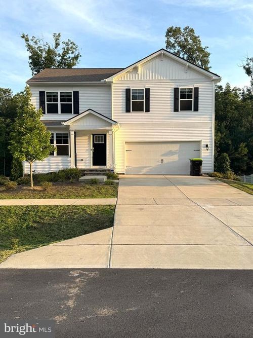 18056 Jackson Dr, BOWLING GREEN, VA, 22427-9330 | Card Image