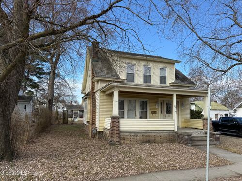 82 Hudson St, South Glens Falls, NY, 12803-4941 | Card Image