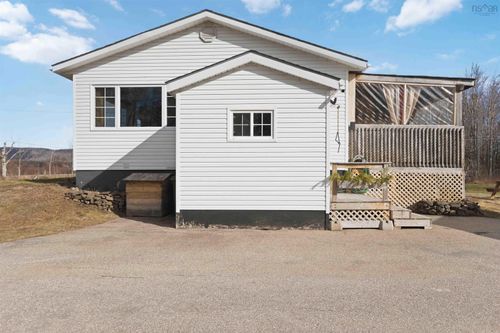 302 Fitch Rd, Lawrencetown, NS, B0S1M0 | Card Image