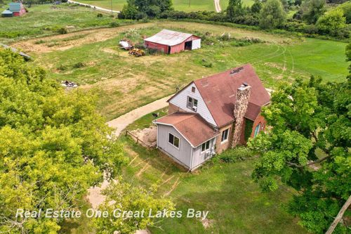 9797 Fostoria Rd, Fostoria, MI, 48435-9741 | Card Image