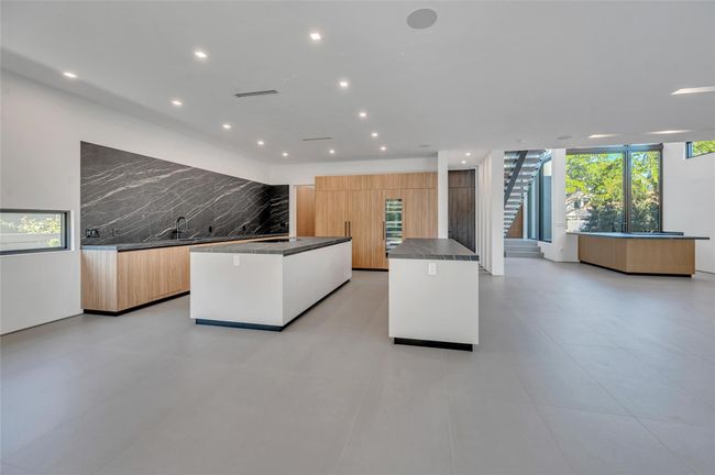Pedini Italian Cabinetry, Porcelain Counters and Feature Wall | Image 17
