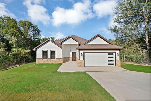 4713 Llano Street, Granbury, TX, 76048 | Card Image